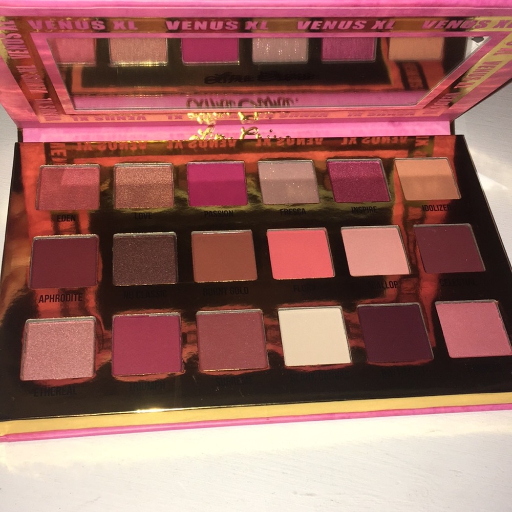 BRAND NEW Venus XL palette